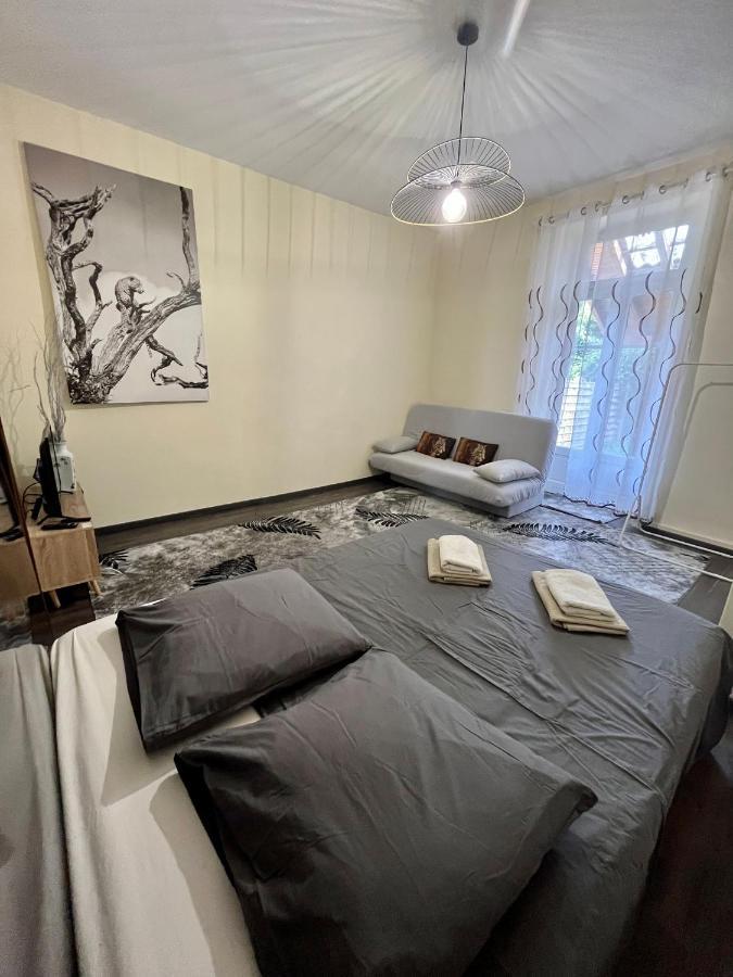 Superbe Appartement, Proche Gare, Jardin/Terrasse - Dabnb ลิมอจส์ ภายนอก รูปภาพ